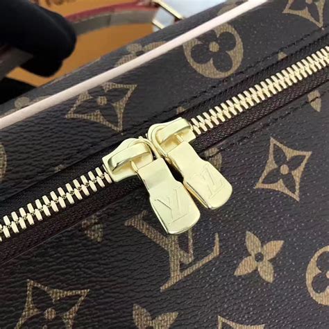 louis vuitton top zip bag|louis vuitton monogram tops.